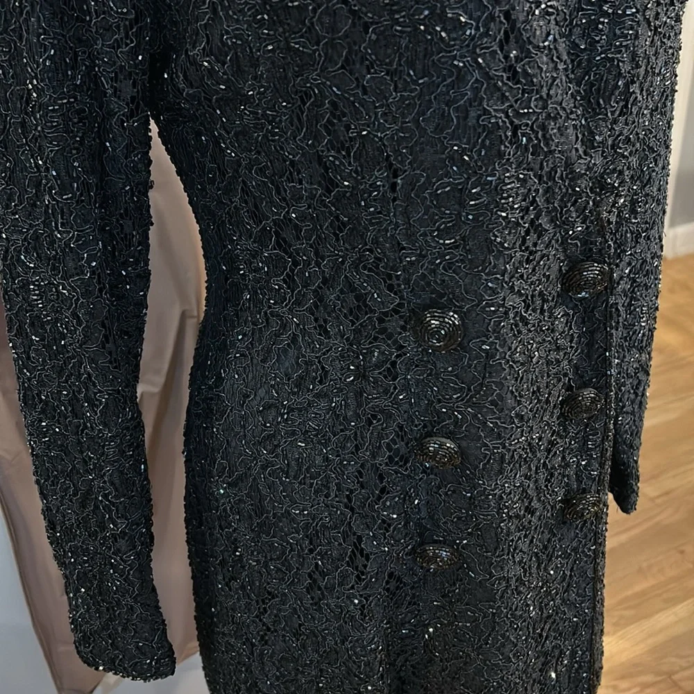 Carmen Marc Valvo for Henri Bendel gorgeous Black lace beaded evening jacket sz8 - Picture 3 of 16